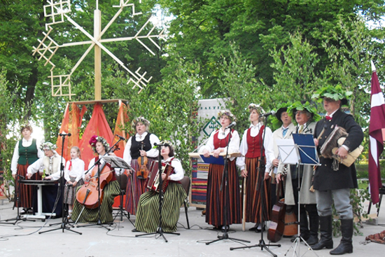 "Cēlāji" ieskandina festivālu "Baltica" Carnikavā